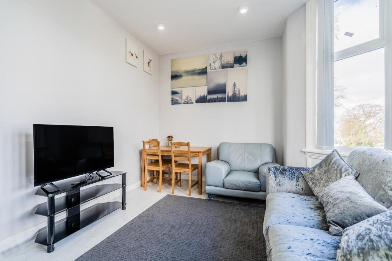 Modern Flat In Moseley With Free Parking Leilighet Birmingham Eksteriør bilde